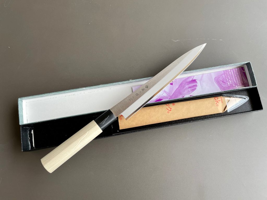 ¡Rebaja! Cuchillo japonés para sashimi (Yanagiba) Tojiro 210 mm (F-1056)